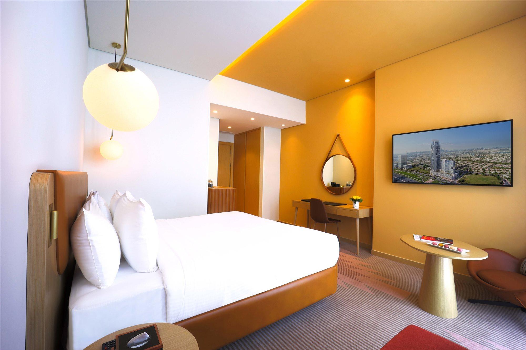 Novotel Jumeirah Village Triangle Dubai Exterior foto