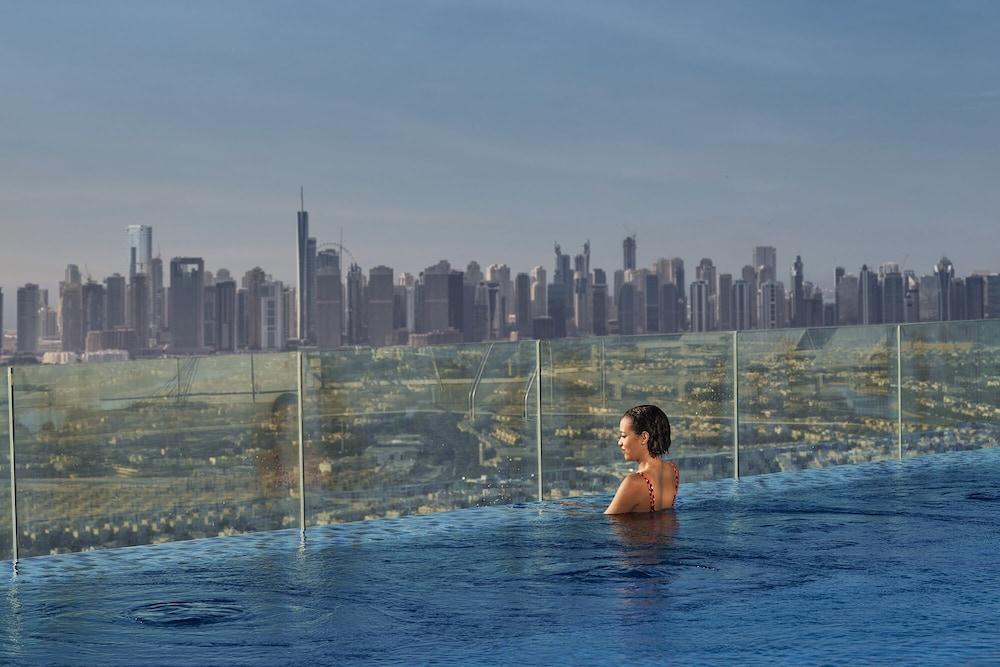 Novotel Jumeirah Village Triangle Dubai Exterior foto